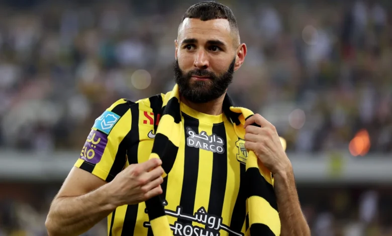 الاتحاد يجدد تعاقده مع بنزيما.. نبأ سار لجماهير العميد